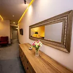 Center Hotel 4*