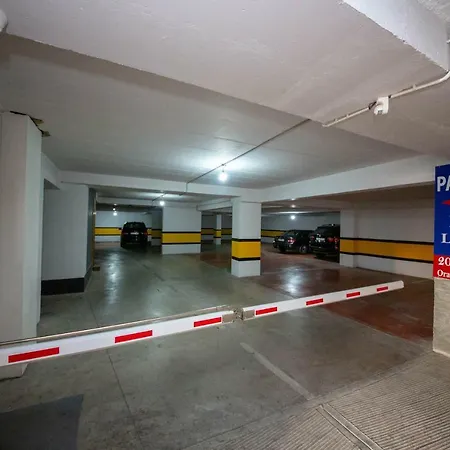 Center 티라나