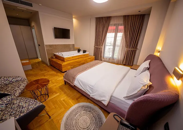 Center Otel