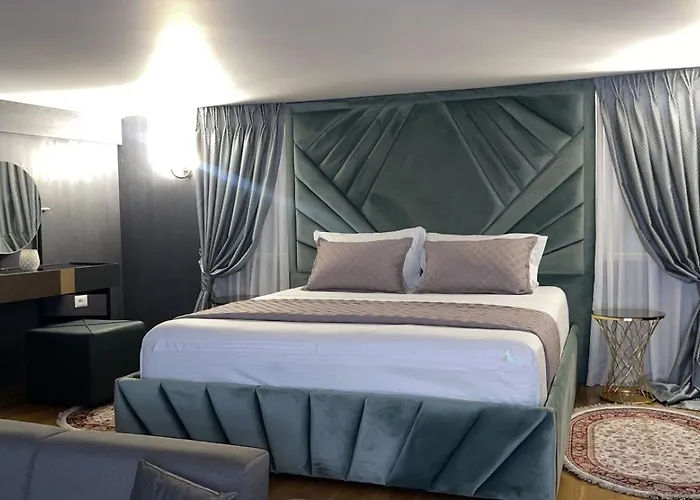 Center 4* טיראנה